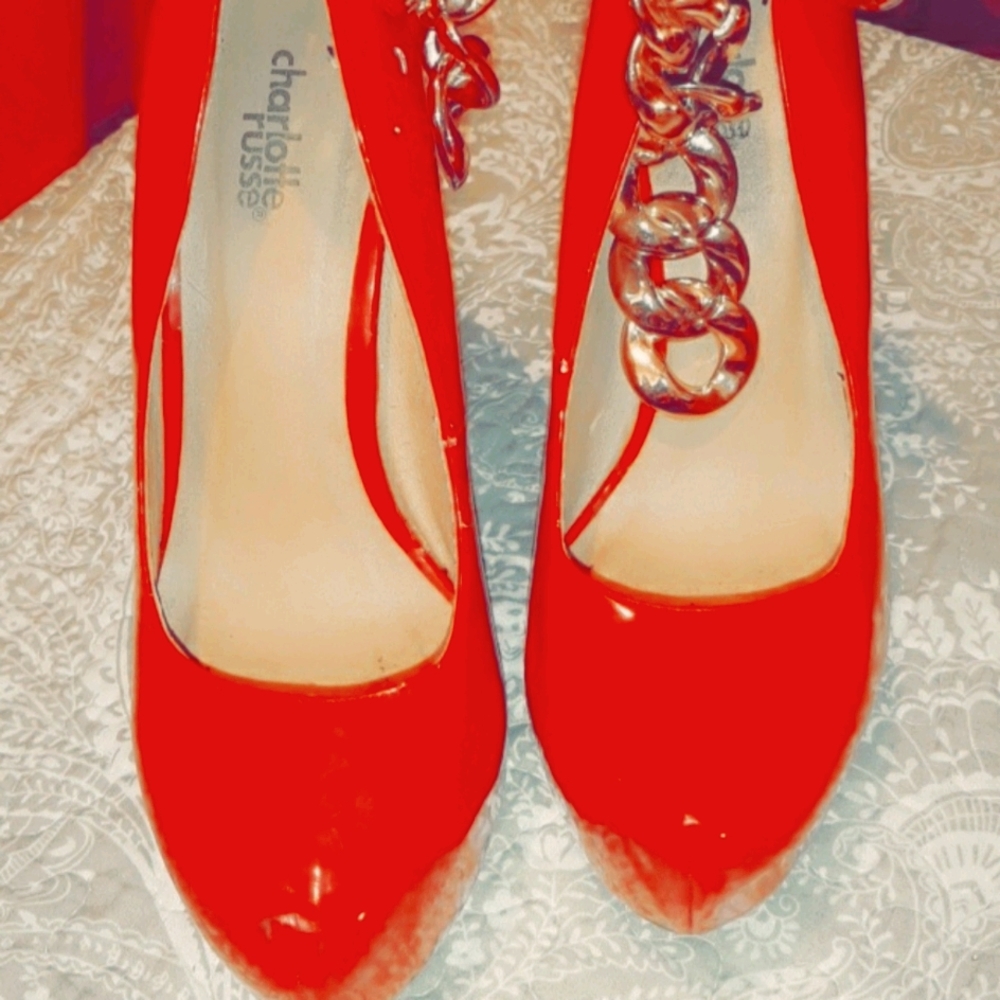 Womens Shoes